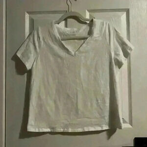 Old Navy everywear white vneck tshirt